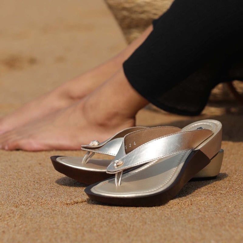 Froggie Shoes Shoes Rox Thong Sandal in Gold - 10737