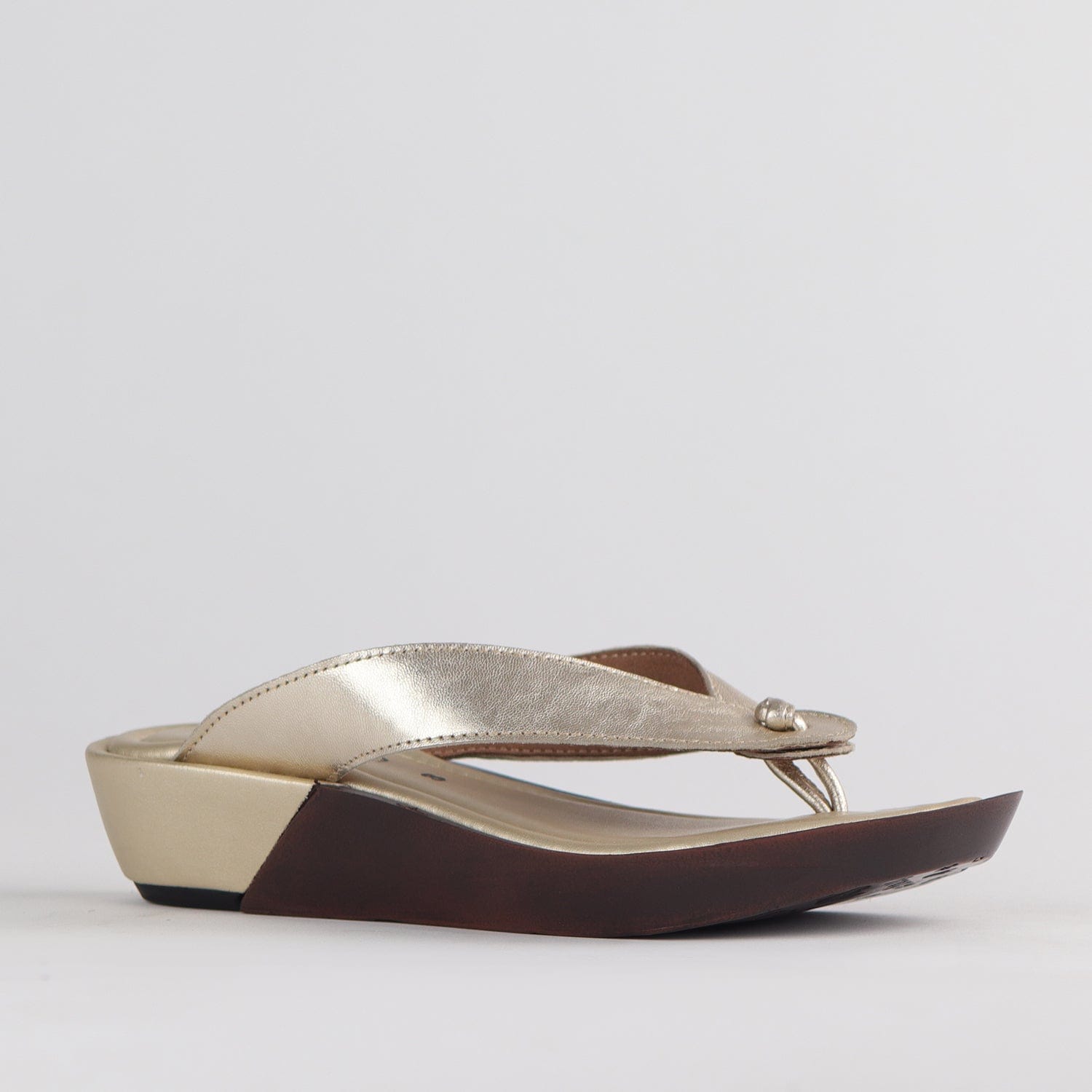 Froggie Shoes Shoes Rox Thong Sandal in Gold - 10737