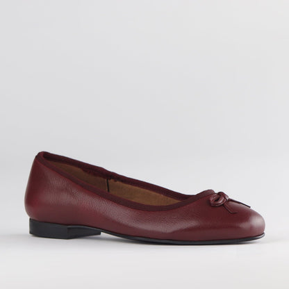 Froggie Shoes Shoes Soft Square Toe Ballerina Flat Pump with Bow in Burgundy Multi- 12796