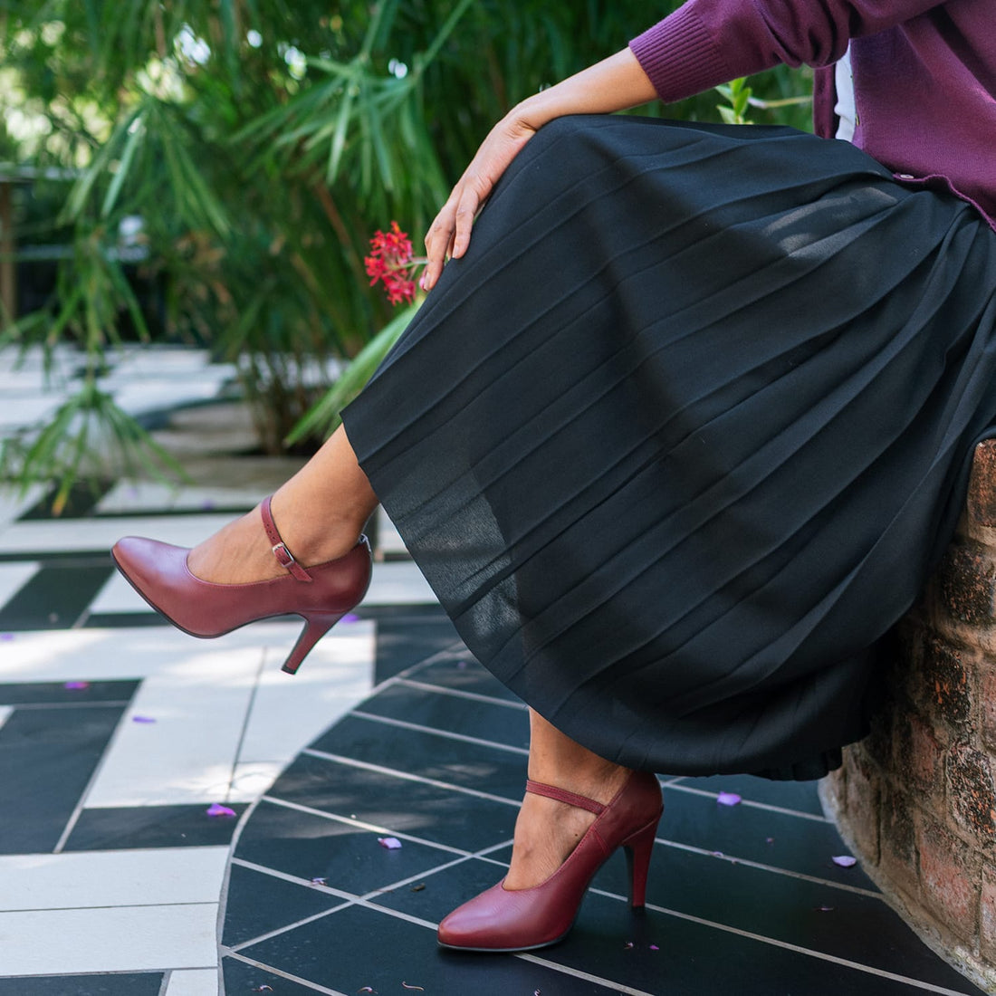 Froggie Women’s Mary-Jane Stiletto Court Shoes 12830 in burgundy leather featuring adjustable strap, pointed toe, and elegant high heel design.