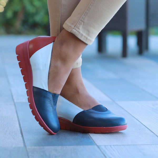Elasticated Pump in French - 12245