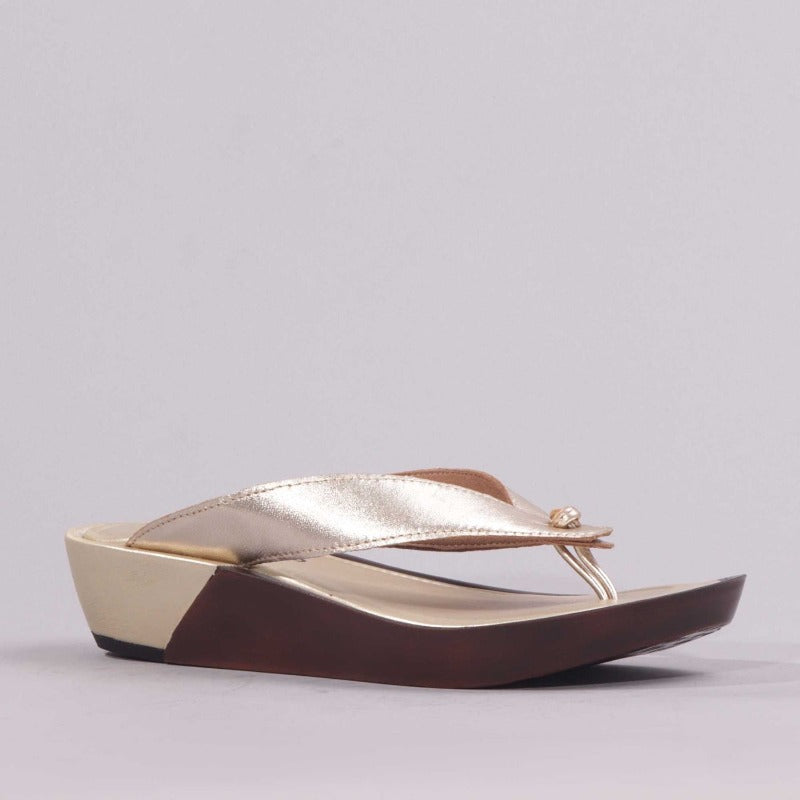 Rox Thong Sandal in Gold