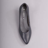 Kitten heel Court shoe in Navy