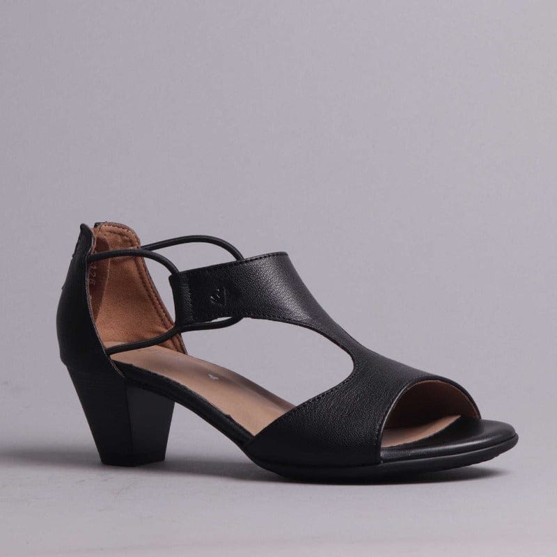 Wider Fit T-Bar Heel in Black