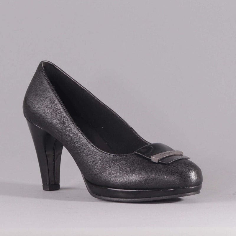 High Heel Court Shoe in Black