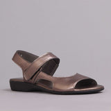 Wider Fit Slingback Flat Sandal in Lead