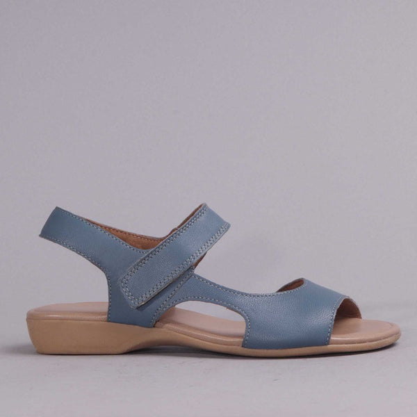 Wider Fit Slingback Flat Sandal in Manager