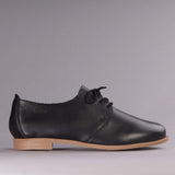 Unlined Lace-up Shoe in Black - 12242