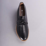 Unlined Lace-up Shoe in Black