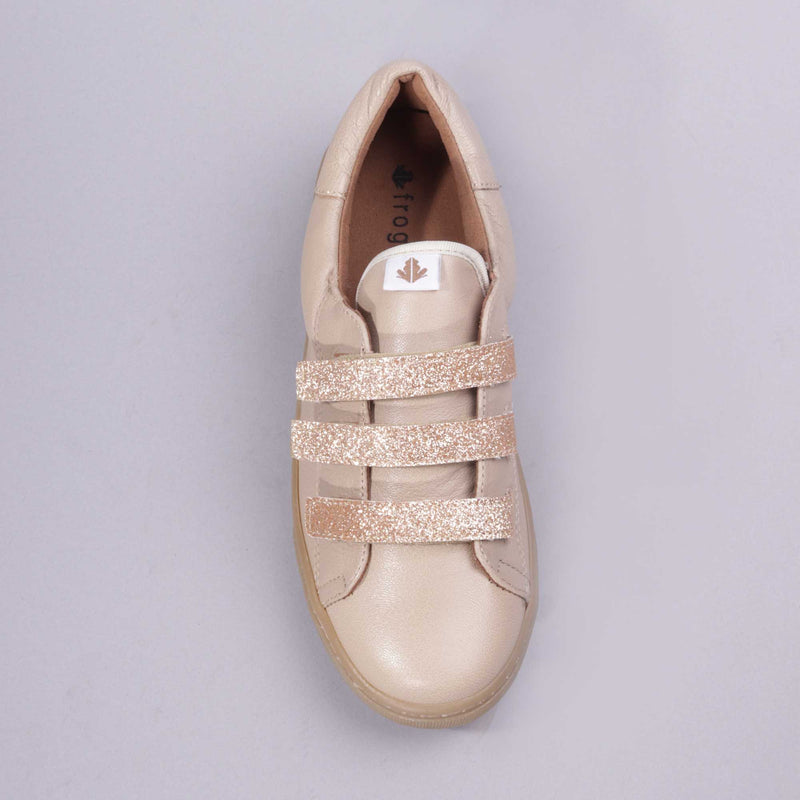 Sneaker with Removable Footbed in Ice -12383