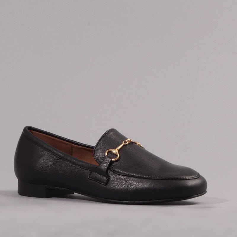 Closed Shoe with the Gold Trim in Black