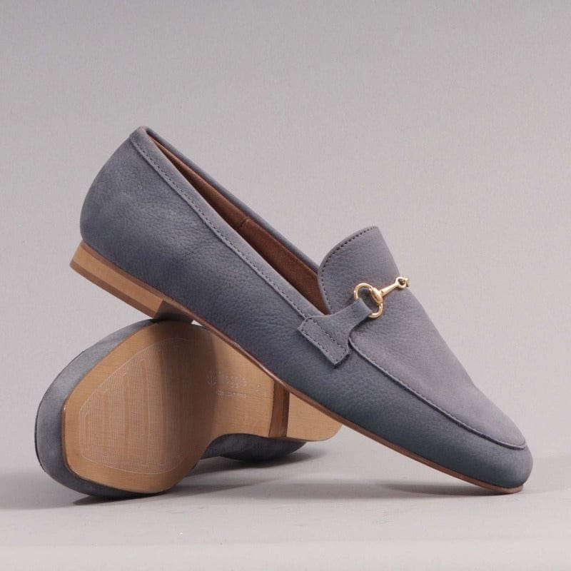 Loafer with Gold Trim in Manager