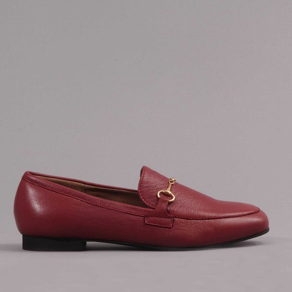 Froggie Loafer with Gold Trim in Red 
