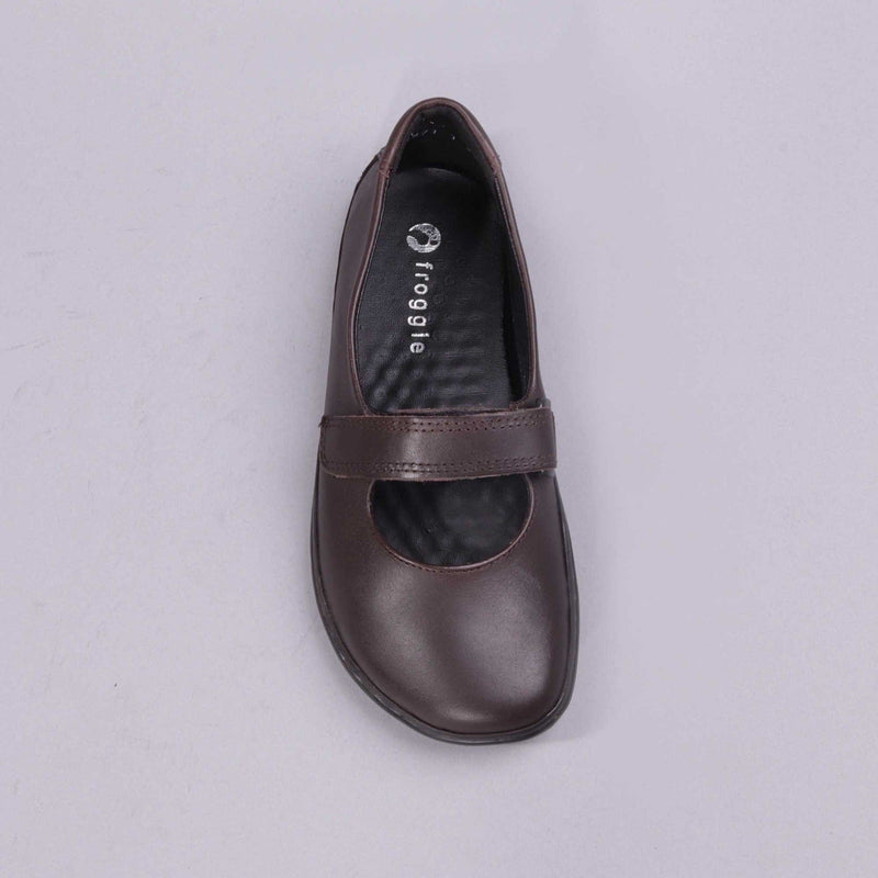 Low-Bar Girls School Shoes in Brown