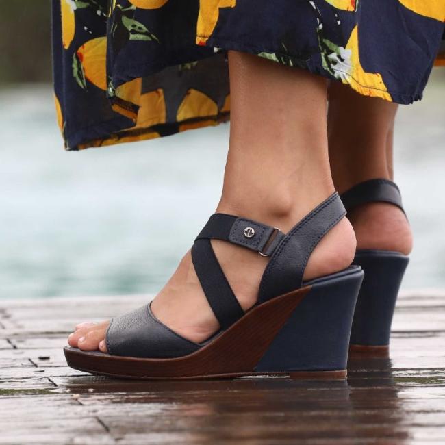 Sandal wedges shoes online