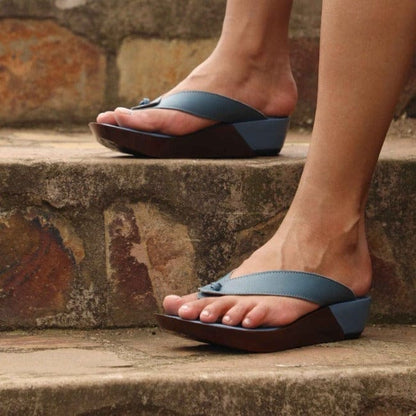 Froggie Shoes Shoes Rox Thong Sandal in Manager - 10737