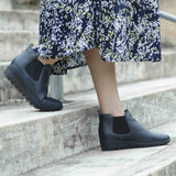 Chelsea Ankle Boot in Navy 